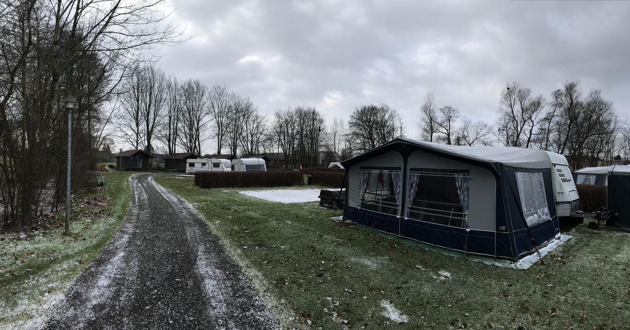 Sdr. Felding Camping & Hytteby Sønder Felding Екстериор снимка